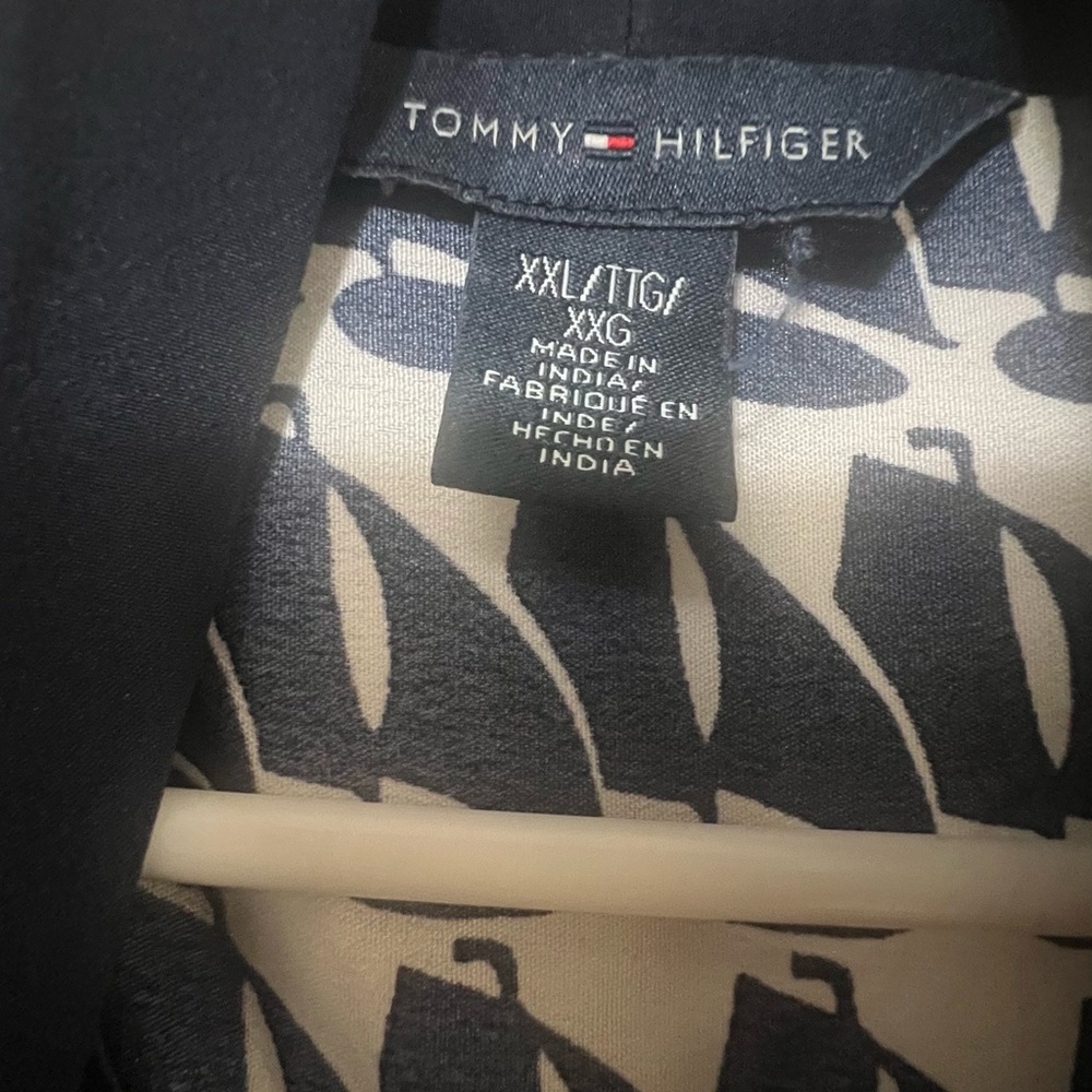 Tommy Hilfiger Navy Blue and White Patterned Blouse - Picture 2 of 5